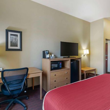 Best Western Golden Prairie Inn And Suites Сидни Экстерьер фото