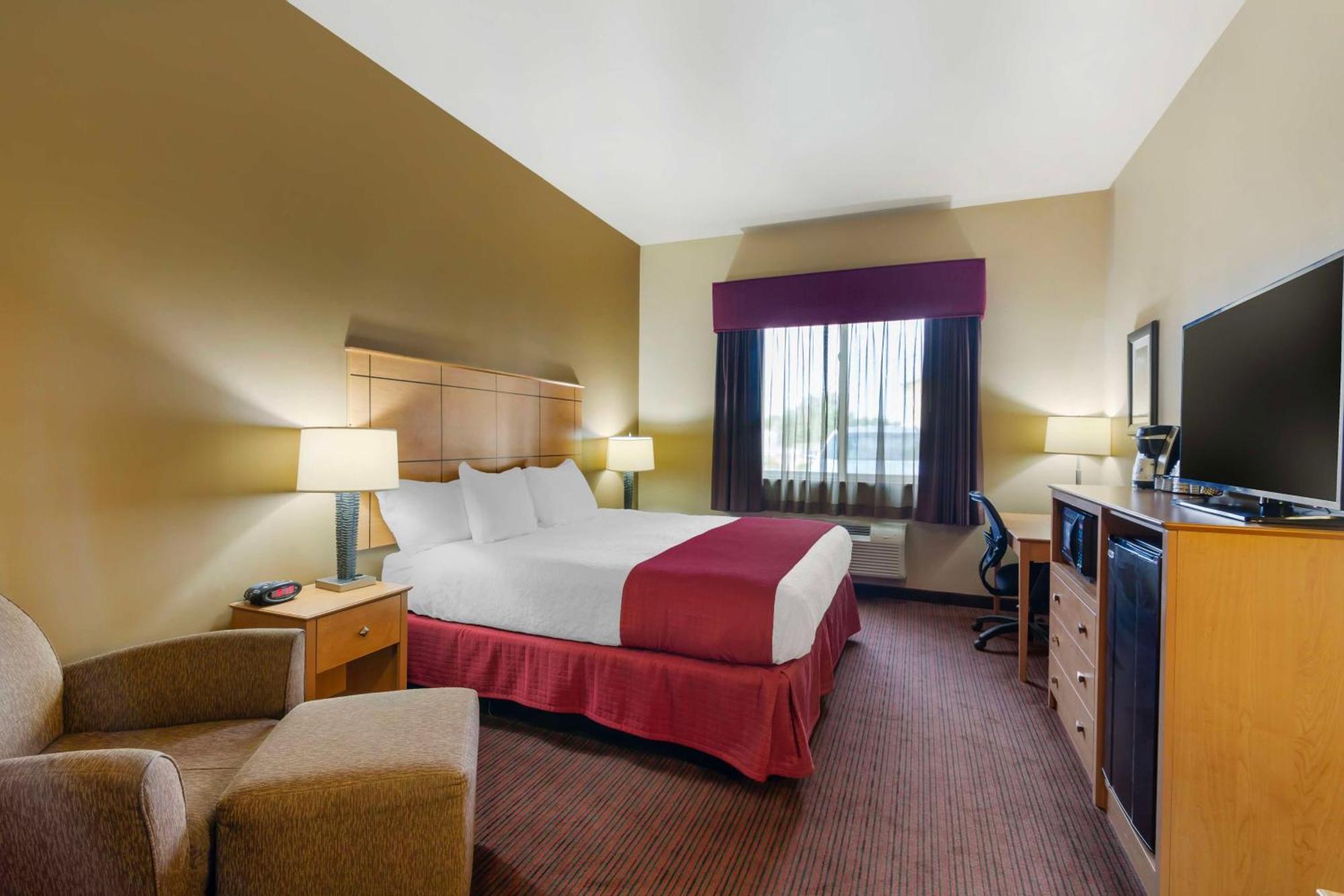 Best Western Golden Prairie Inn And Suites Сидни Экстерьер фото