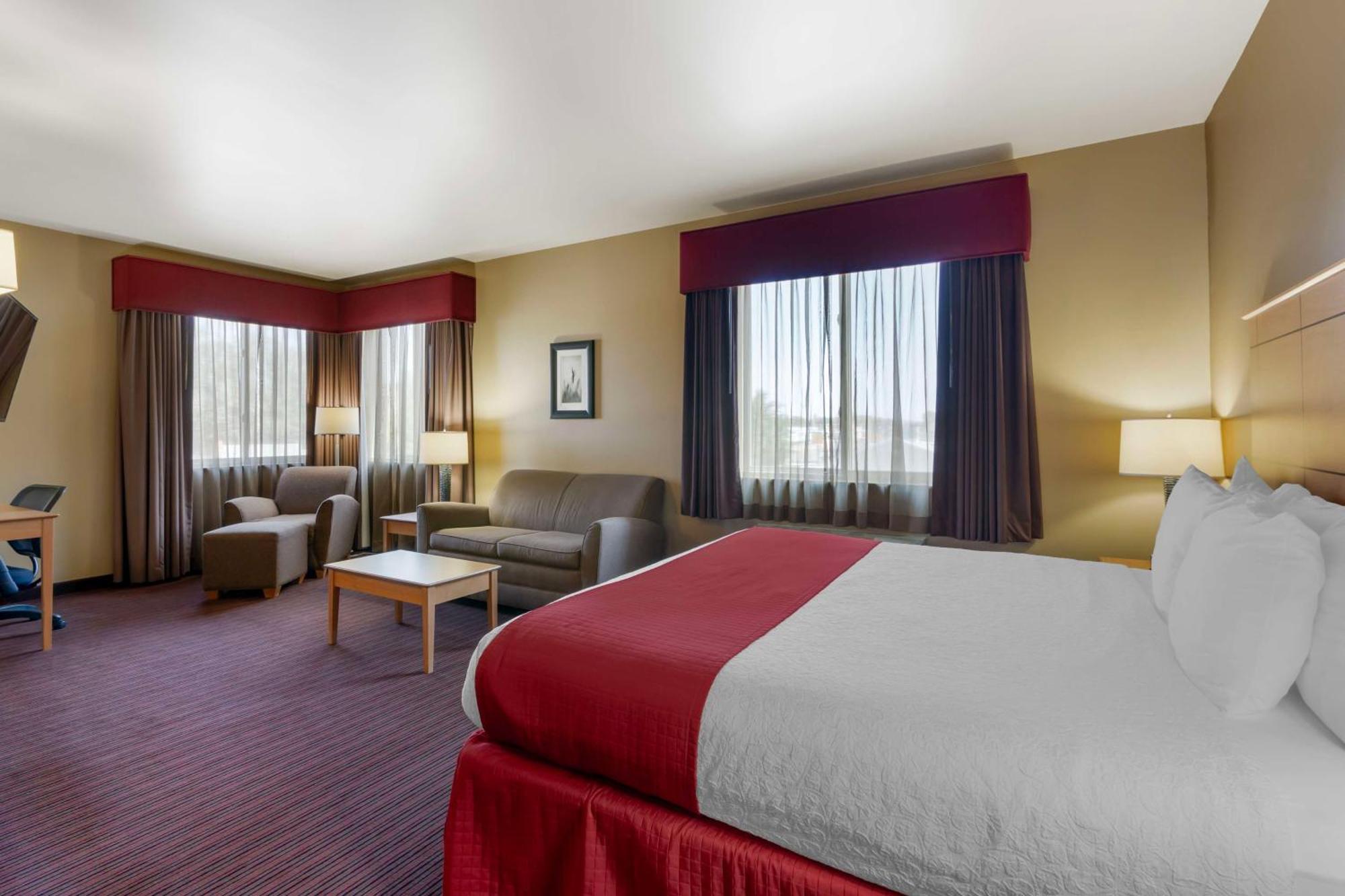 Best Western Golden Prairie Inn And Suites Сидни Экстерьер фото