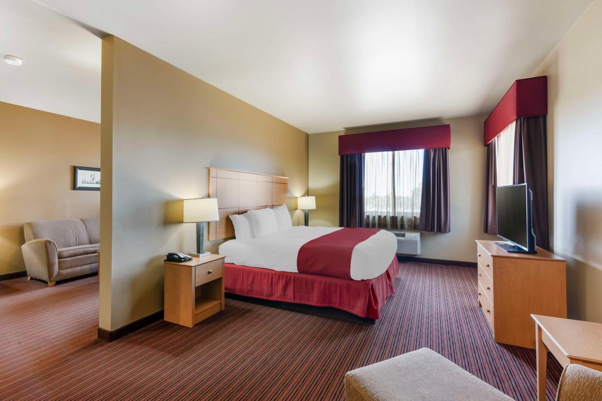 Best Western Golden Prairie Inn And Suites Сидни Экстерьер фото